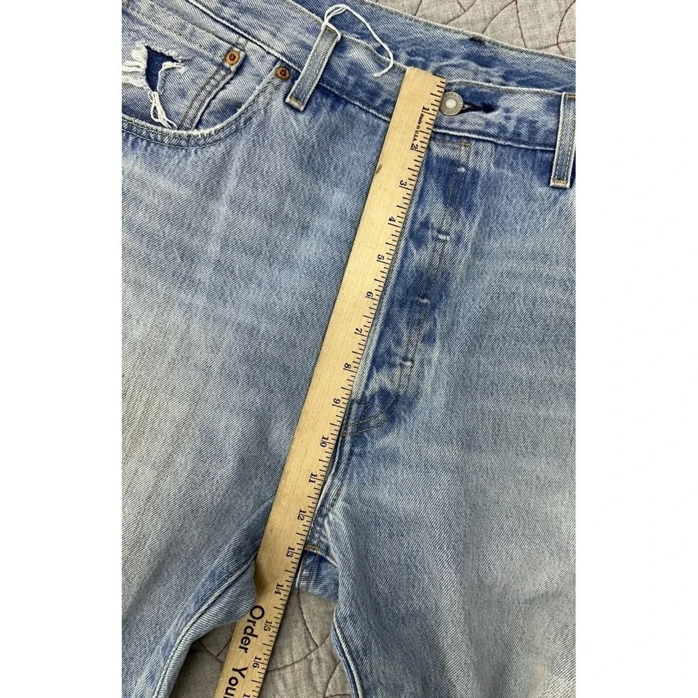 Levi's Premium‎ 501' 93 Pride Denim Jeans Men's 38x32 Blue Distressed Straight